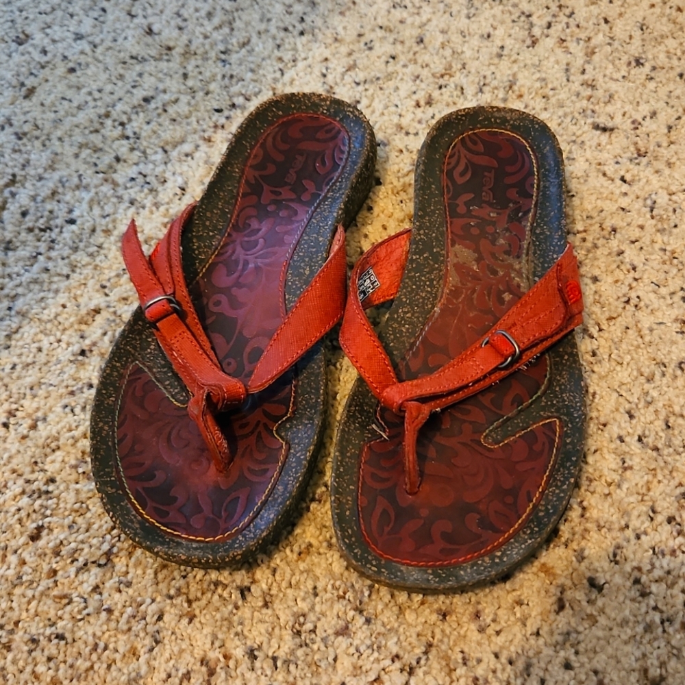 Women's Sandals - Teva, size 10, red, adjustable